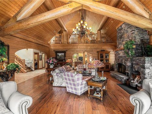 4828 Judiths Run, Ladysmith, BC - Indoor Photo Showing Living Room With Fireplace