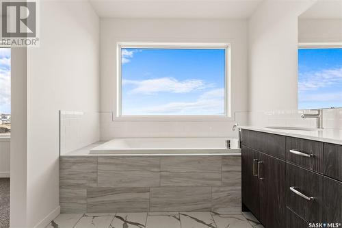 5424 Nicholson Avenue, Regina, SK - Indoor Photo Showing Bathroom