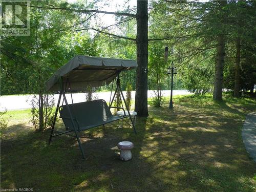 Covered Swing - M46 Mcarthur Lane, Huron-Kinloss, ON - Outdoor