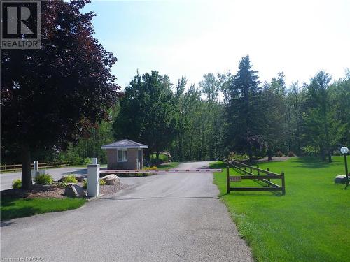 Entry Gates off Guest Avenue - M46 Mcarthur Lane, Huron-Kinloss, ON - Outdoor