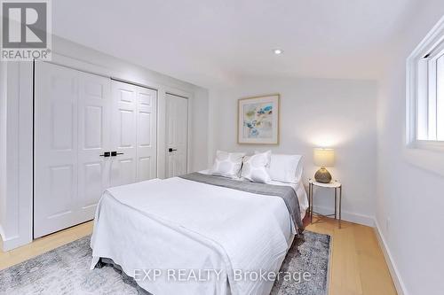 14 York St, Collingwood, ON - Indoor Photo Showing Bedroom
