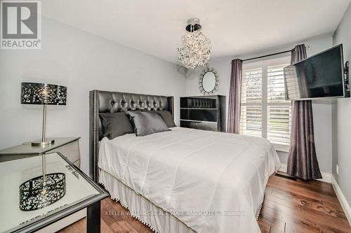 3383 Mainsail Cres, Mississauga, ON - Indoor Photo Showing Bedroom