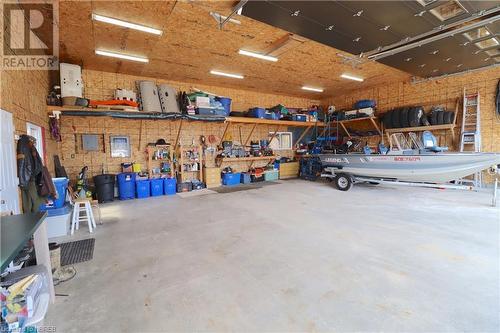 6509 Hwy 11 N, North Bay, ON - Indoor Photo Showing Garage