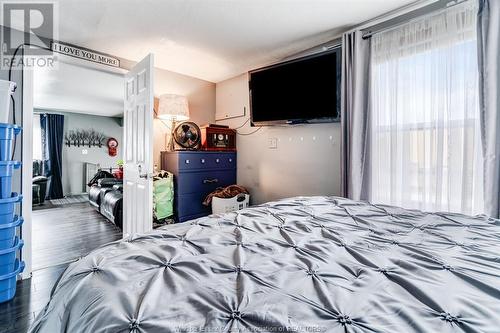 22 Ivan Street, Leamington, ON - Indoor Photo Showing Bedroom