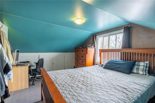 631 Lowther Street S, Cambridge, ON - Indoor Photo Showing Bedroom