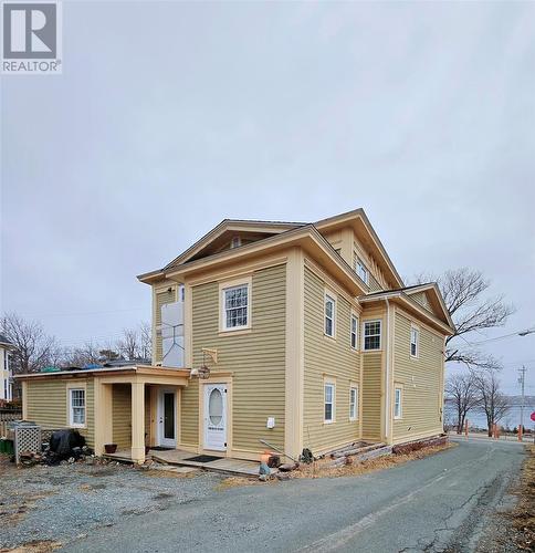 38-40 Smith Street, Bay Roberts, NL 