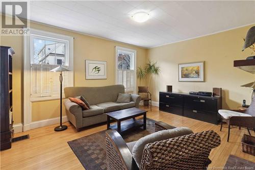 445 George Street, Fredericton, NB - Indoor Photo Showing Living Room