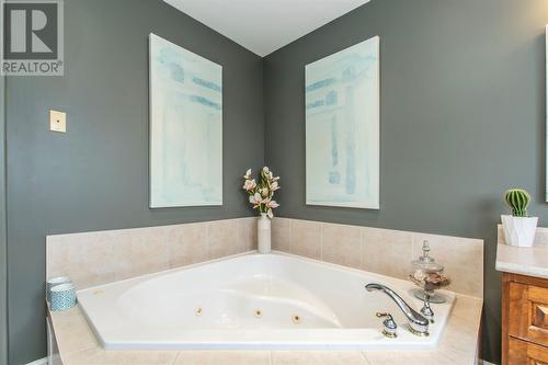 36 Collingwood Crescent, Mount Pearl, NL - Indoor Photo Showing Bathroom