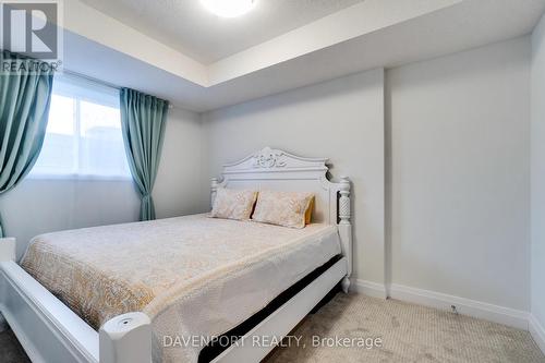 #20 -600 Victoria St S, Kitchener, ON - Indoor Photo Showing Bedroom