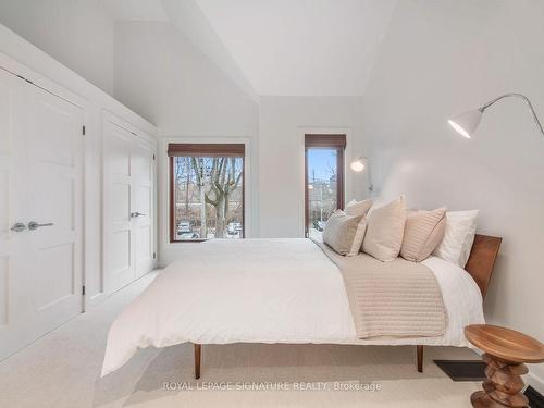 103 Marlborough Ave, Toronto, ON - Indoor Photo Showing Bedroom