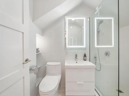 103 Marlborough Ave, Toronto, ON - Indoor Photo Showing Bathroom