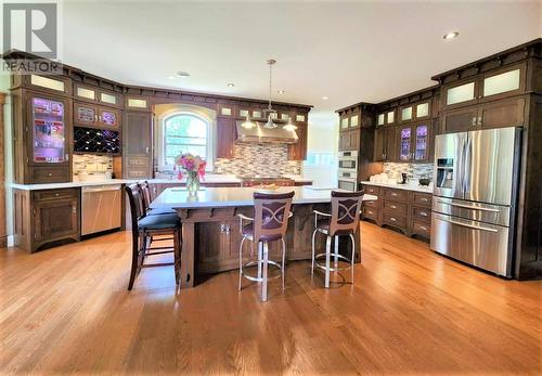 28 Bowater Boulevard, Pasadena, NL - Indoor Photo Showing Kitchen With Upgraded Kitchen