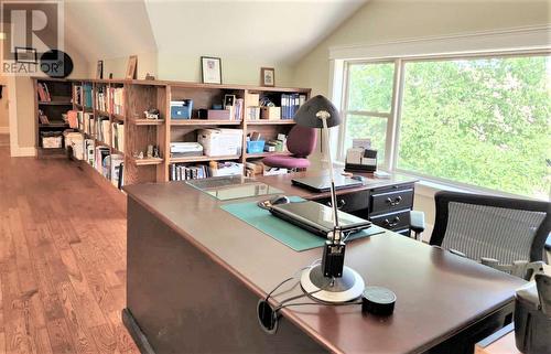 28 Bowater Boulevard, Pasadena, NL - Indoor Photo Showing Office