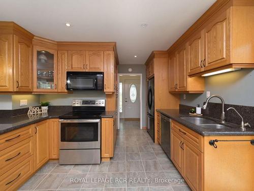 348557 15 Sideroad, Mono, ON - Indoor Photo Showing Kitchen With Double Sink