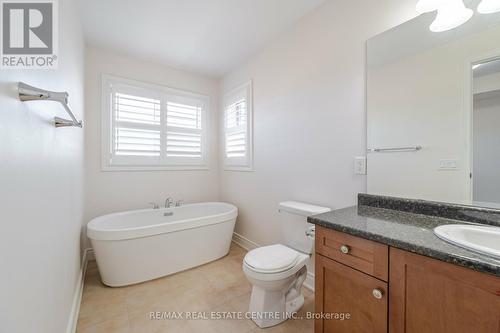 84 Heming Trail, Hamilton, ON - Indoor Photo Showing Bathroom