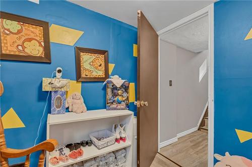 358 Guelph Street, Hamilton, ON - Indoor Photo Showing Bedroom