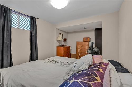 358 Guelph Street, Hamilton, ON - Indoor Photo Showing Bedroom