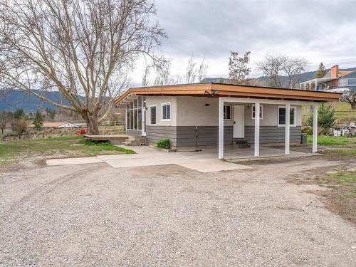 303 Hyslop Drive, Penticton, BC - Outdoor