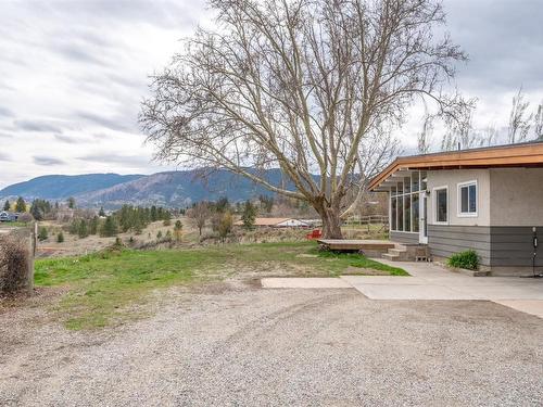 303 Hyslop Drive, Penticton, BC - Outdoor