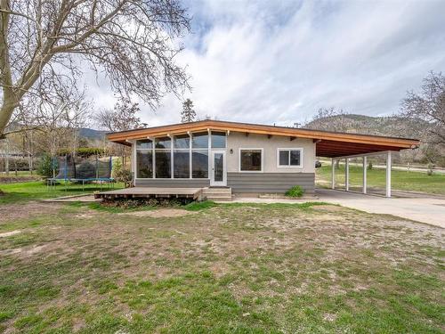 303 Hyslop Drive, Penticton, BC - Outdoor