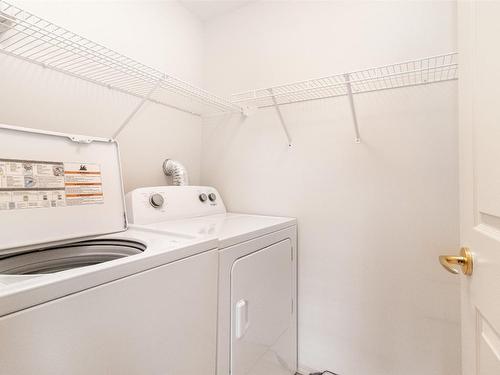 219-555 Houghton Road, Kelowna, BC - Indoor Photo Showing Laundry Room