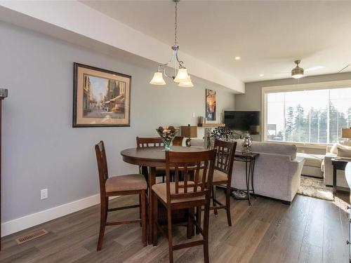 6-1910 11 Avenue, Salmon Arm, BC - Indoor Photo Showing Dining Room