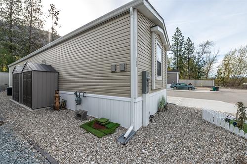 102-8598 Hwy 97, Oliver, BC 