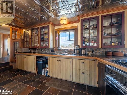 Kitchen - 945 Riverside Drive, Wallbridge, ON - Indoor Photo Showing Kitchen With Double Sink
