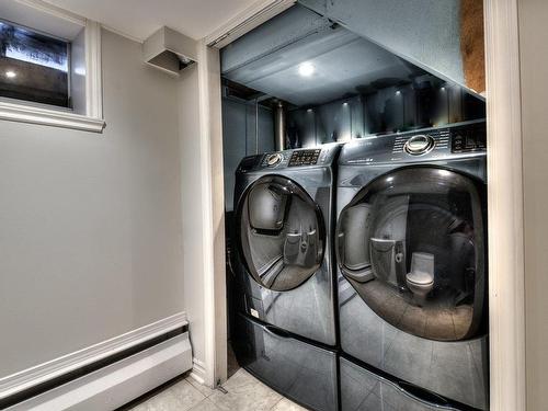 Salle d'eau - 385 Rue Jean-De Brébeuf, Saint-Jean-Sur-Richelieu, QC - Indoor Photo Showing Laundry Room