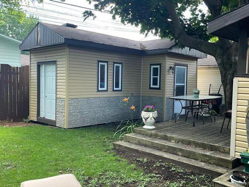 Remise - 385 Rue Jean-De Brébeuf, Saint-Jean-Sur-Richelieu, QC - Outdoor With Exterior