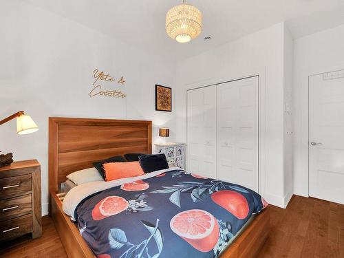 Master bedroom - 101-2791 Av. D'Orléans, Montréal (Mercier/Hochelaga-Maisonneuve), QC - Indoor Photo Showing Bedroom