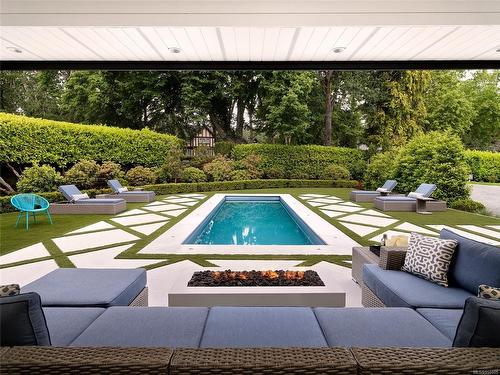 3375 Ripon Rd, Oak Bay, BC - Outdoor With In Ground Pool