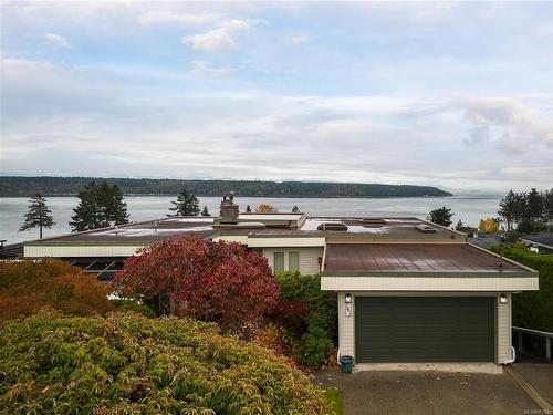 141 Thulin St South, Campbell River, BC - Outdoor With Body Of Water With View