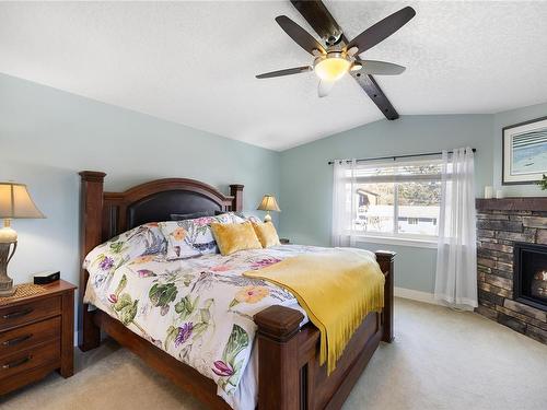 47 Storrie Rd, Campbell River, BC - Indoor Photo Showing Bedroom