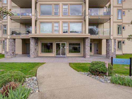 404-3223 Selleck Way, Colwood, BC - Outdoor With Facade