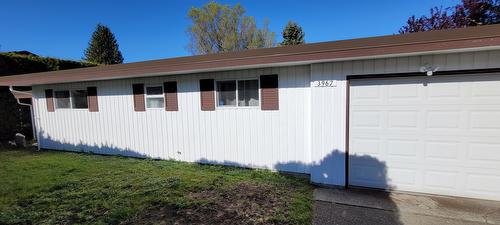 3967 Selkirk Ave, Powell River, BC 