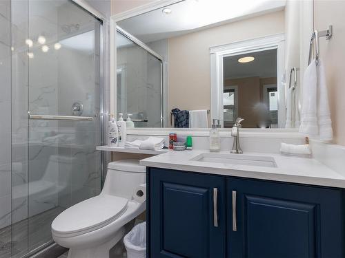 107-3248 Sherman Rd, Duncan, BC - Indoor Photo Showing Bathroom
