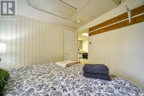 459 5Th Street E, Regina Beach, SK - Indoor Photo Showing Bedroom
