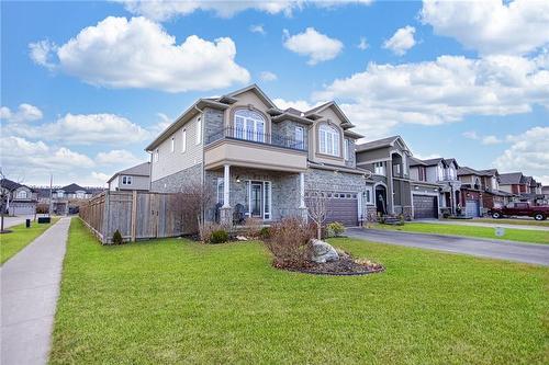 82 Lampman Drive, Grimsby, ON - Outdoor With Facade