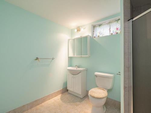 Bathroom - 34 Rue Du Sauvignon, Kirkland, QC - Indoor Photo Showing Bathroom