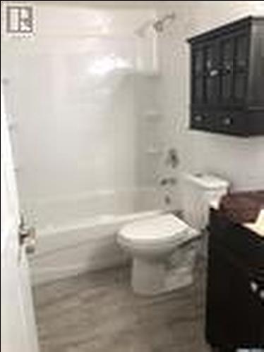 5 365 Angus Street, Regina, SK - Indoor Photo Showing Bathroom