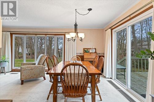 435 4Th Avenue W, Owen Sound, ON - Indoor Photo Showing Dining Room