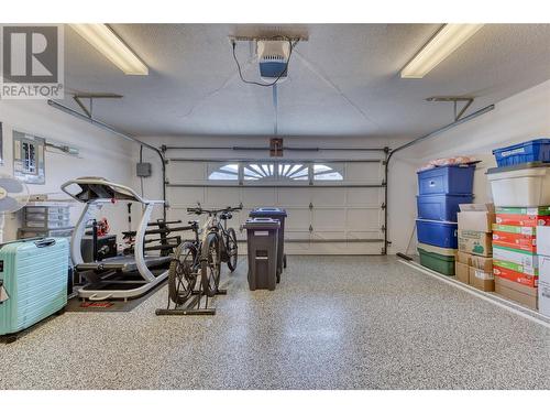 3400 Wilson Street Unit# 163, Penticton, BC - Indoor Photo Showing Garage