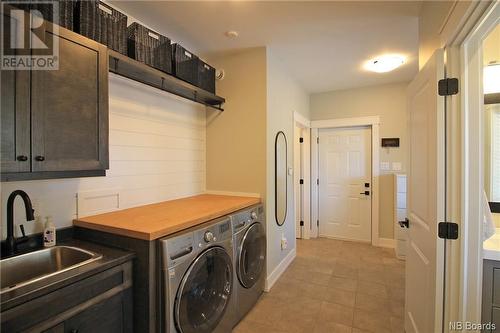 344 Lakeside Road, Hampton, NB - Indoor Photo Showing Laundry Room