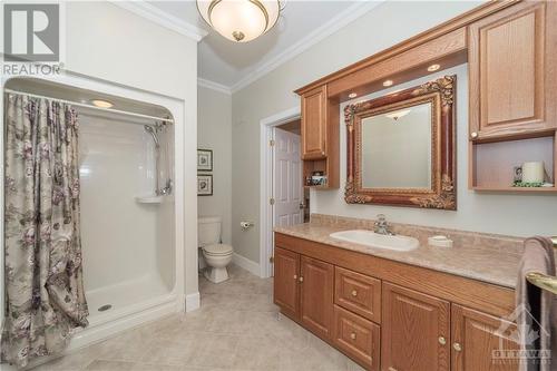 6780 Pilon Point Road, Summerstown, ON - Indoor Photo Showing Bathroom
