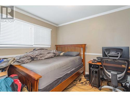 885 Walrod Street, Kelowna, BC - Indoor Photo Showing Bedroom