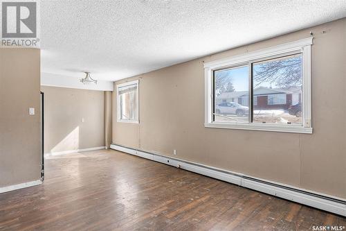 1 106 104Th Street W, Saskatoon, SK - Indoor Photo Showing Other Room