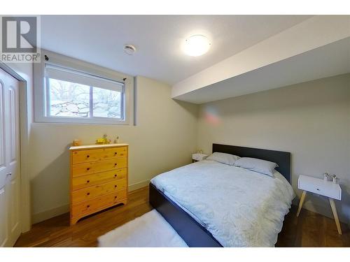 2640 17 Street Ne, Salmon Arm, BC - Indoor Photo Showing Bedroom