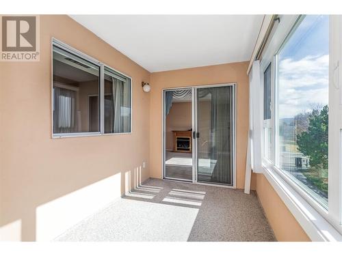 1045 Sutherland Avenue Unit# 301, Kelowna, BC -  Photo Showing Other Room
