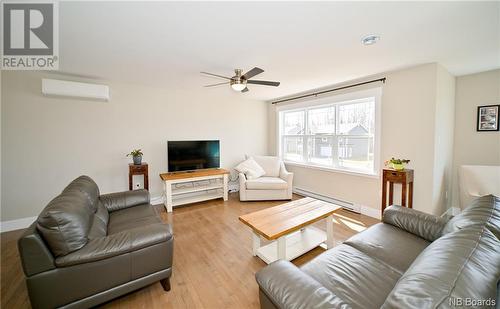 33 Doherty Drive, Oromocto, NB - Indoor Photo Showing Living Room